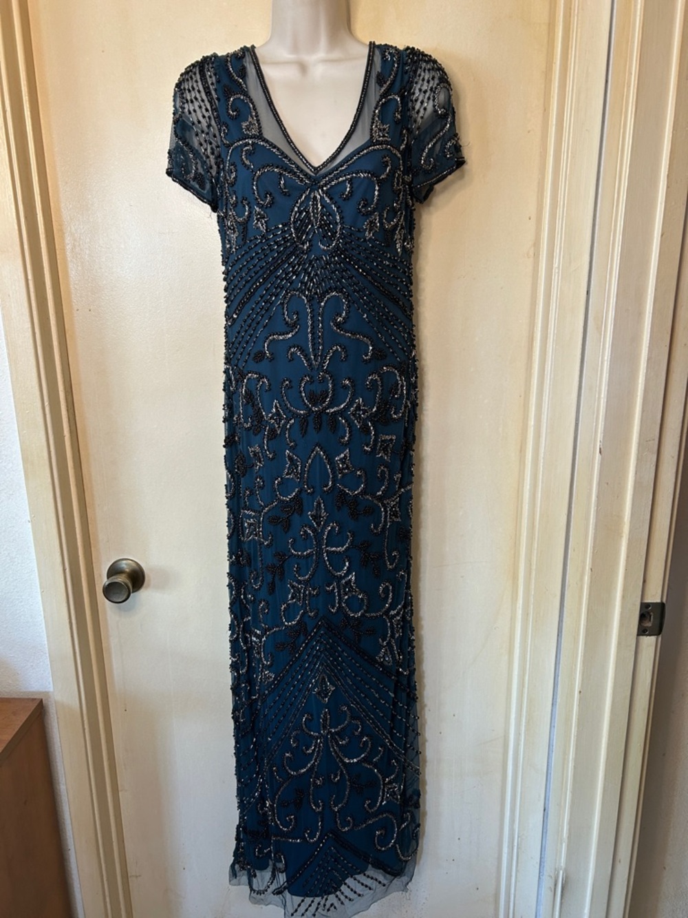 Pisarro Nights Teal Beaded V-Neck Formal Maxi Dress size 8